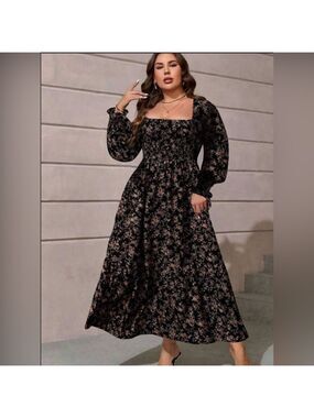 🐈Shein Smocked Maxi Floral Dress M
